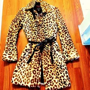 Patrizia Pepe 100% Cheetah fur with leather belt